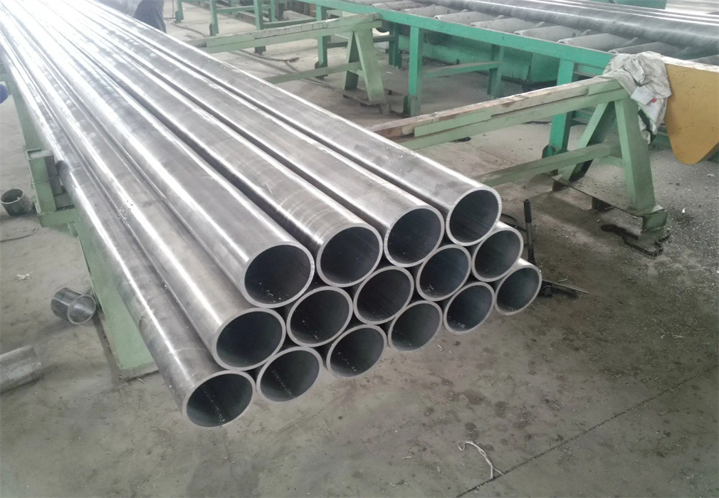 Aluminum Tube Supplier 6061 5083 3003 2024 Anodized Round Pipe 7075 T6
